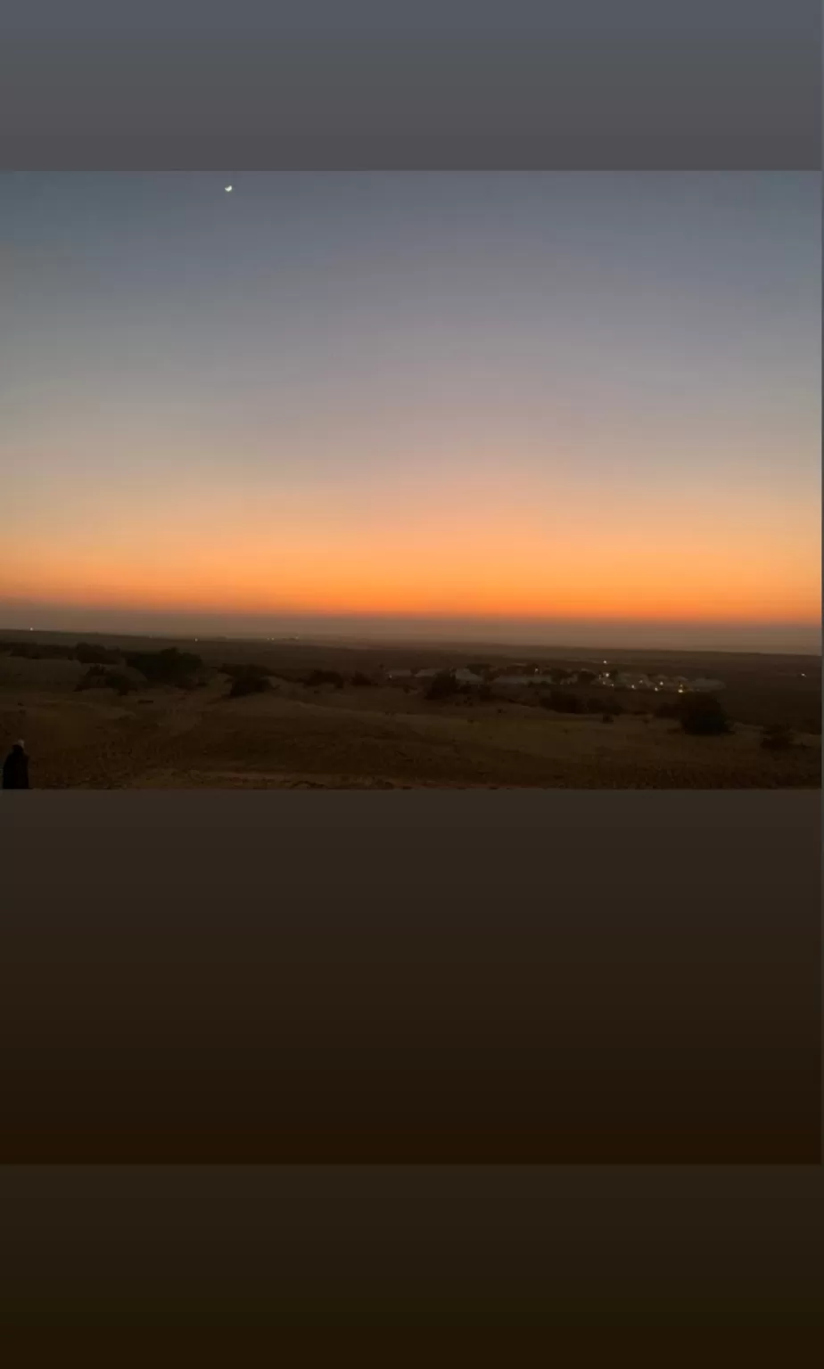Cover Image of Ria