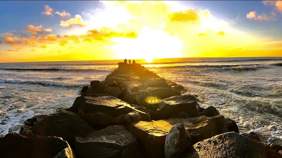 Cover Image of Hotels Booked.ie 