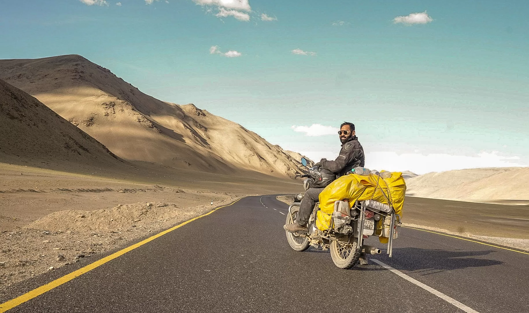 Cover Image of Backpackers Rider