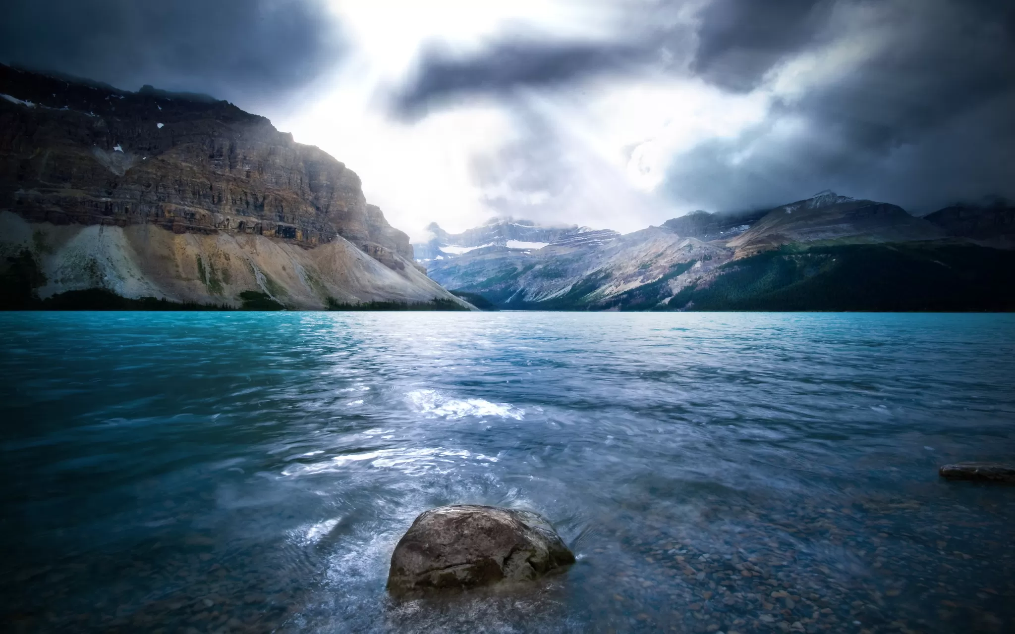 Cover Image of Monisha