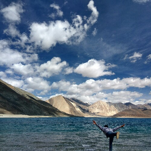 Cover Image of Ishan Vijayvergiya
