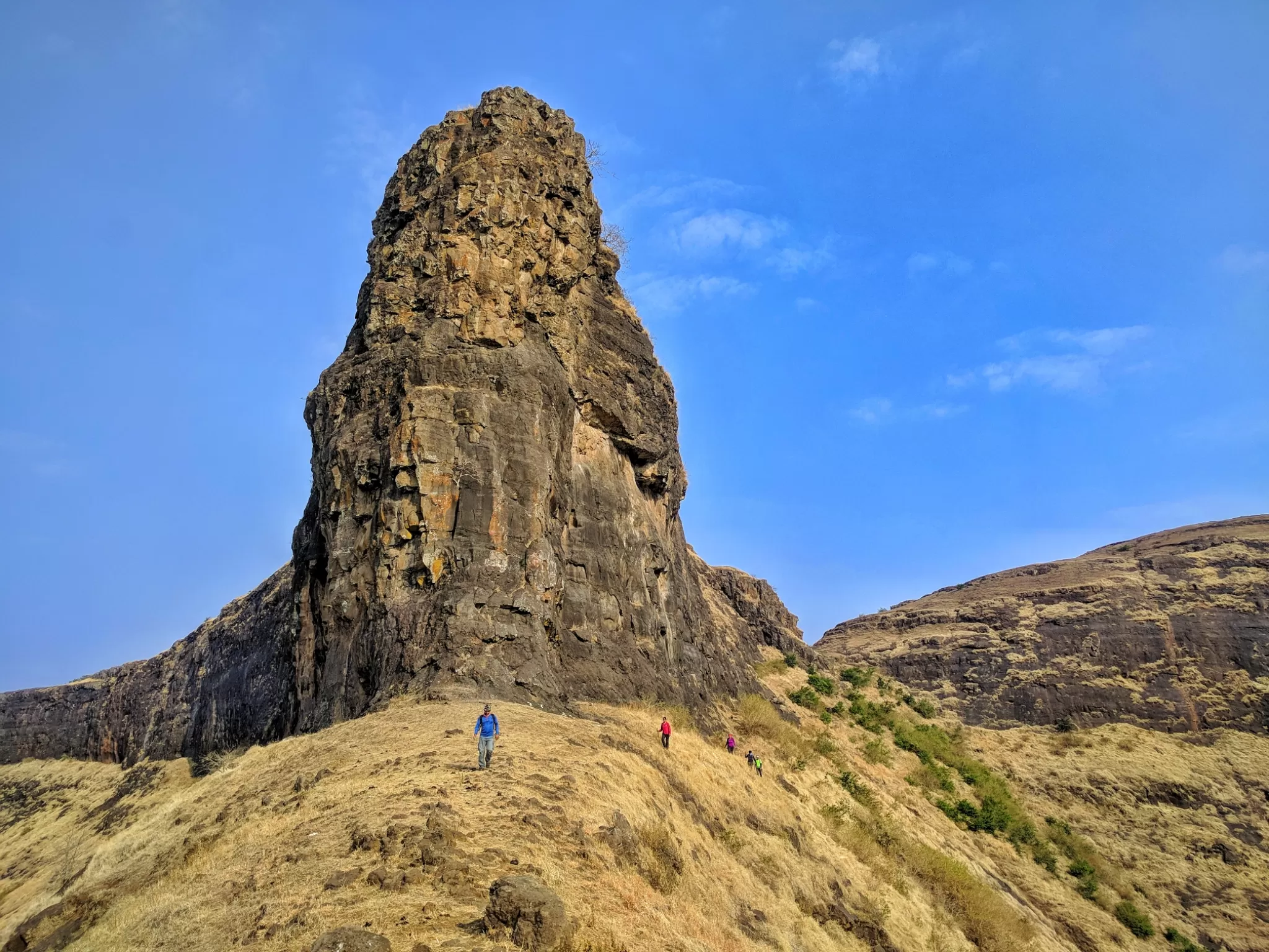 Cover Image of Nikhil Sawant