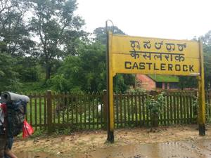 Doodhsagar Falls: Monsoon Trek on the Railway Track