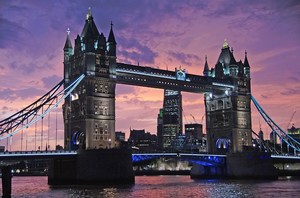 Dreaming of a romantic getaway to London