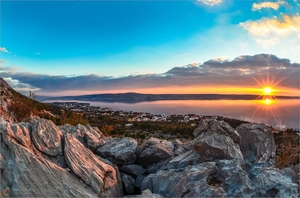 Where the Mountain Greets the Sea: Starigrad Pakle