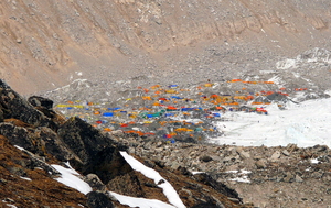 Free WiFi At 17,600ft! Mount Everest Just Got Cooler!