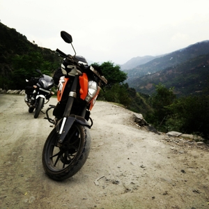 Ladakh Dairies - 2 brothers, 3000 km, 12 days and unlimited adventure into mother nature.