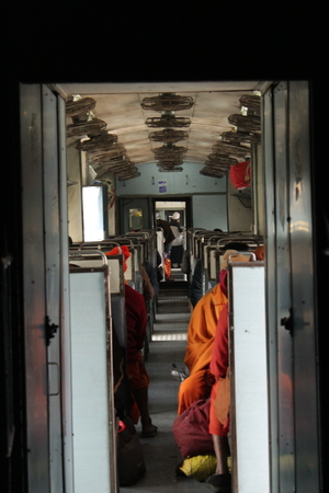Jostling Jaipur