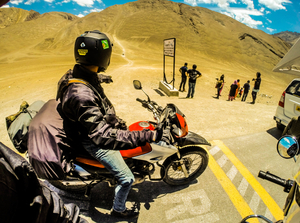 Motorcycle tour of Ladakh