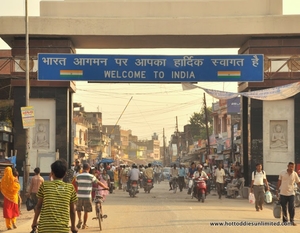 Backpacking across India with the Hot Toddies
