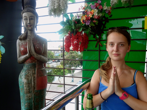 Chiang Mai part 1: The hoard of flip flops