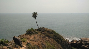 Om Beach – The Quintessential Waves of Tranquility