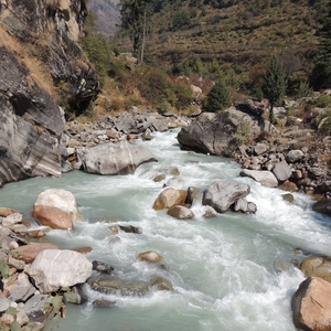 Kheerganga trek : Of evergreen forests, gushing waterfalls and emerald waters