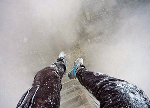 Vitaliy Raskalov: World's Most Adventurous Photographer: (This Guy's On His Own Trip Series)