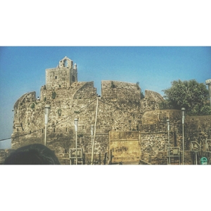 When My Friends Refused to give their DSLR for my First Solo Trip to DIU, I made it More Special.