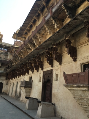 Hidden treasure, Orchha