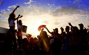 5 Bachelor’s Party Destinations for a Memorable Farewell