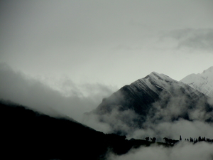 Srinagar-Leh Highway: The Most Scenic Road Trip in