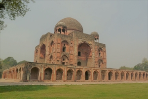 Seeking The Poet At Khan-e-Khana’s Tomb