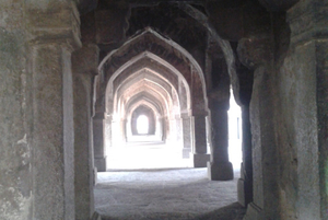 Khirki Masjid