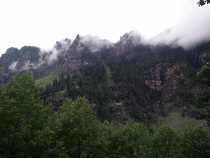 1 Beast, 3 Wanderers, 5 States, 11 Days, 3200 Kilometres, ∞ experiences – Leh'd in India!