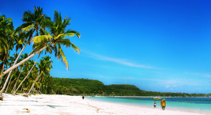 Isolated Tropical Beach: Tanjung Bira, Indonesia