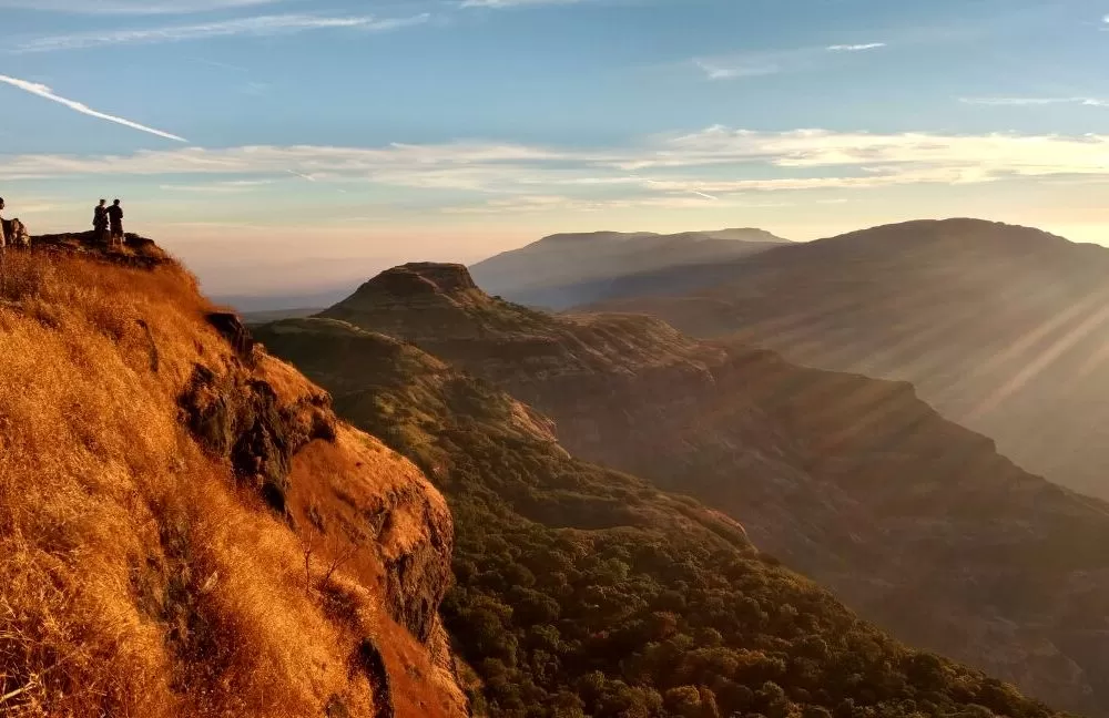 Photo of Harishchandragad, Yo
