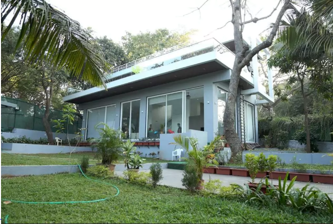 8 Stunning Airbnbs In Mumbai Where You Can Host Epic House Parties Tripoto Welcome guest house offers accommodation in mumbai. can host epic house parties