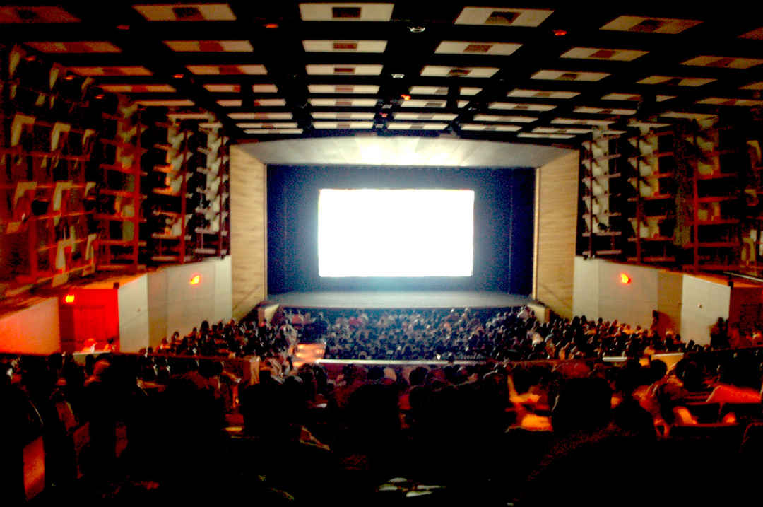 Massy Not Classy Movie Theatres That Are So Damn Cheap Every Delhiite Should Know Them Tripoto Download and listen online the light of the diamond theatre by diathra. massy not classy movie theatres that
