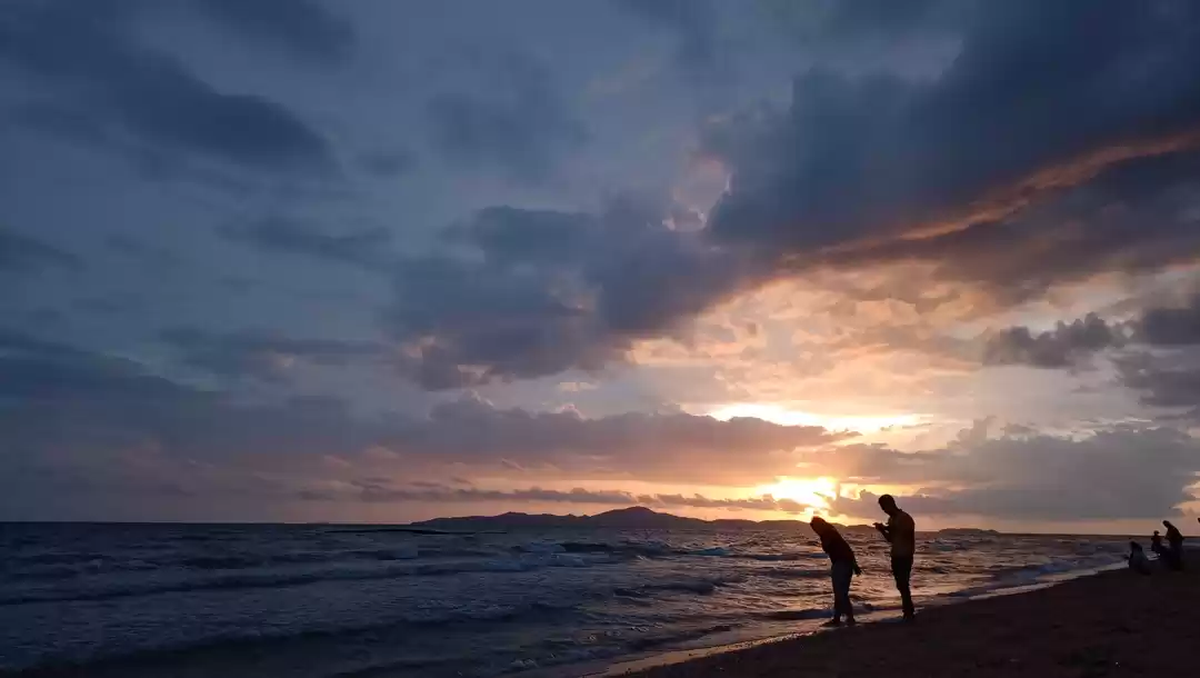 Photo of Two girls in Thailan