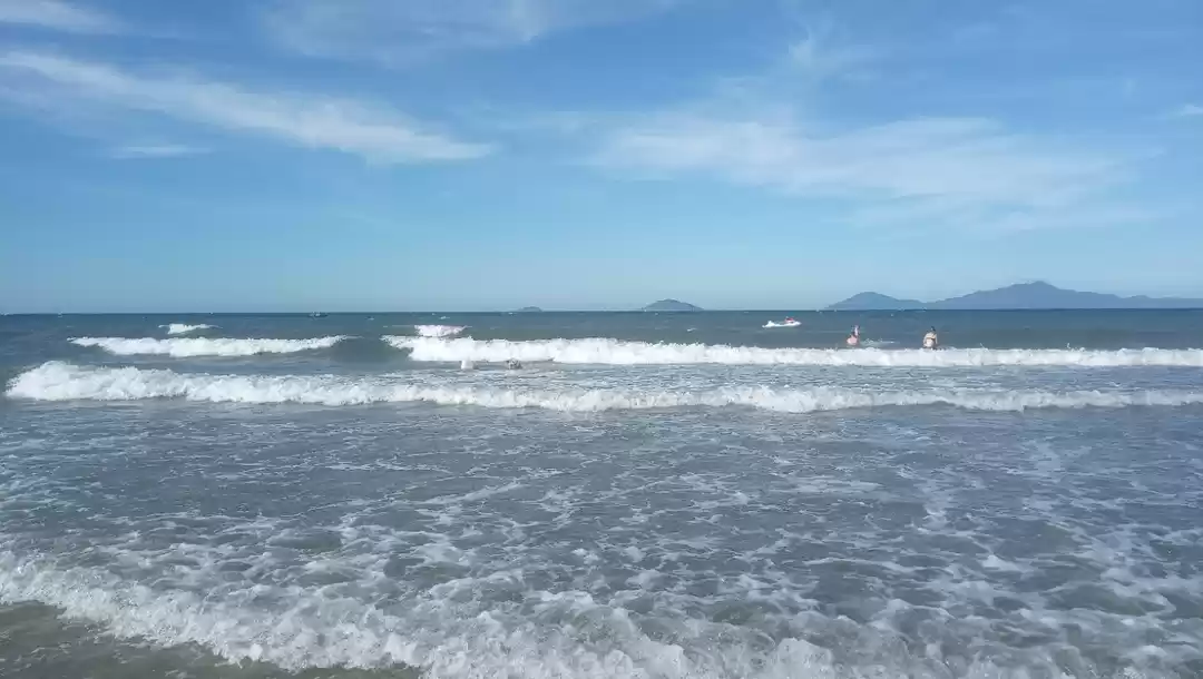 Photo of Two girls in Vietnam