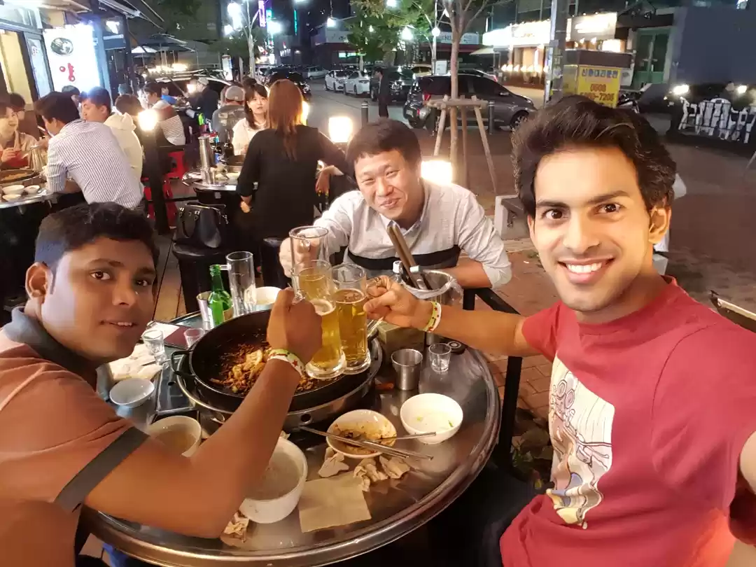 Photo of S Korea: From "how d