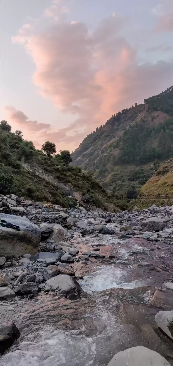 Photo of Baggi ,Parashar rish