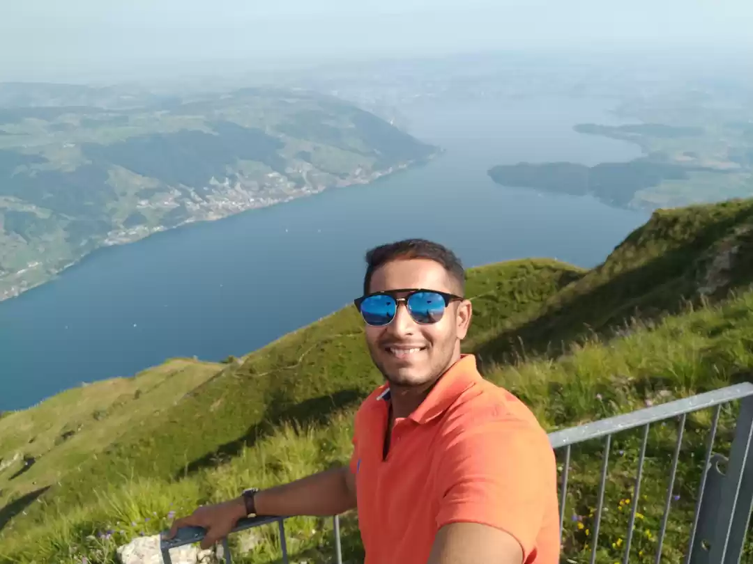 Photo of #SelfieWithAView #Tr