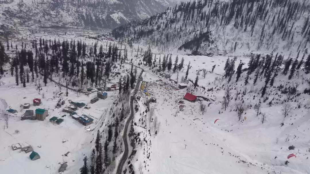 Photo of Heavy Snowfall in Hi