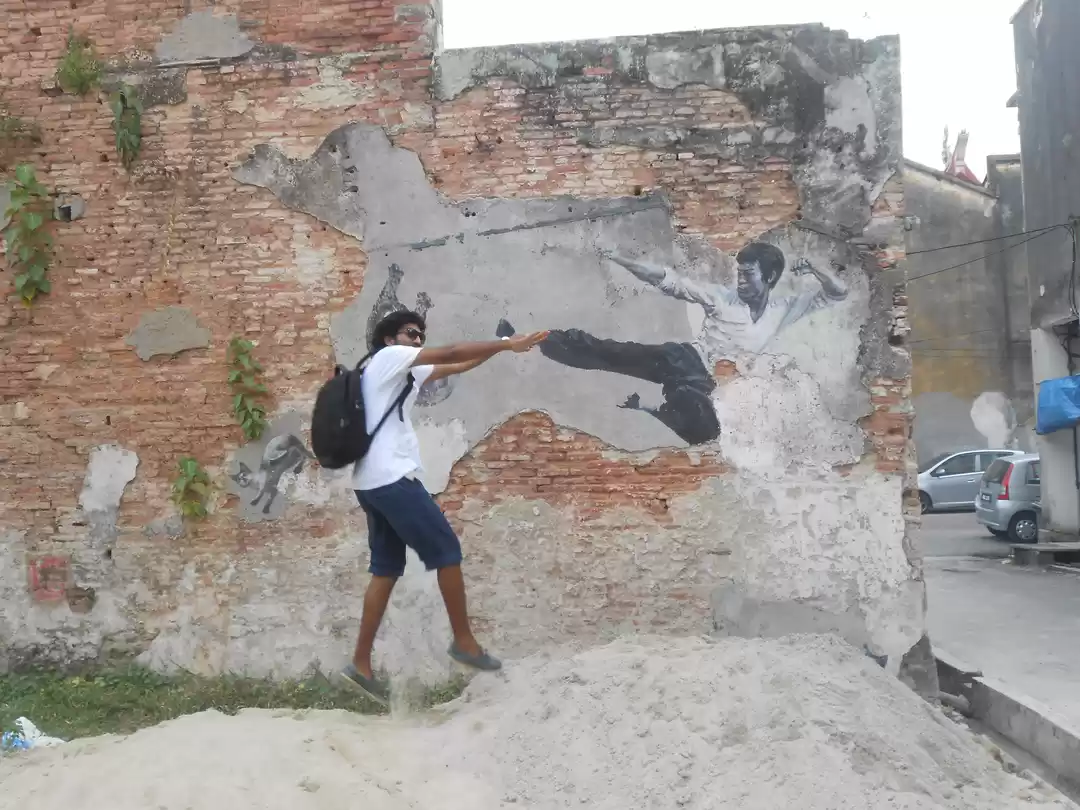 Photo of The murals of George