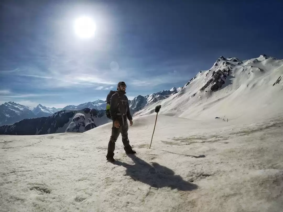 Photo of SAR PASS: Trek to th