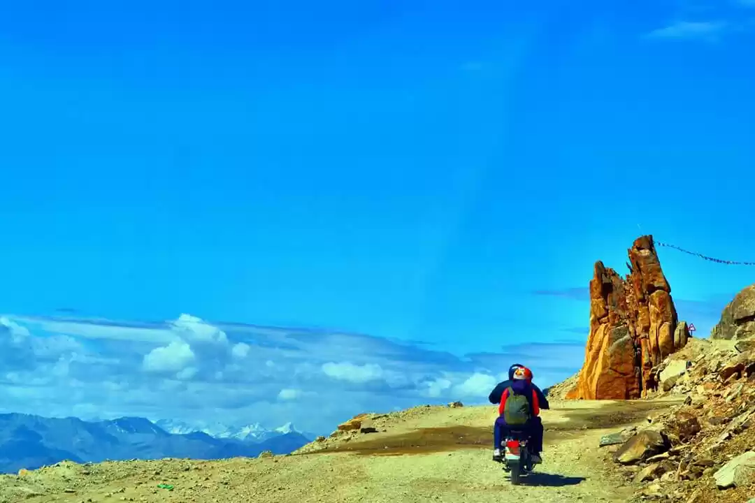 Photo of Motorcycling in Lada