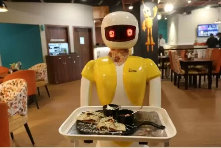 Photo of रोबोट वाला रेस्तरा 