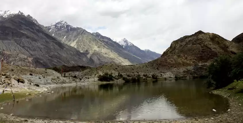 Photo of Yarab Tso Lake’ in t