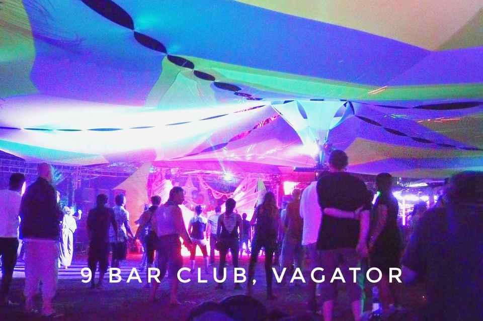 9 Bar Vagator Goa Tripoto 21 cocos restaurant & bar is located in candolim, it's speciality is goan, indian. 9 bar vagator goa tripoto