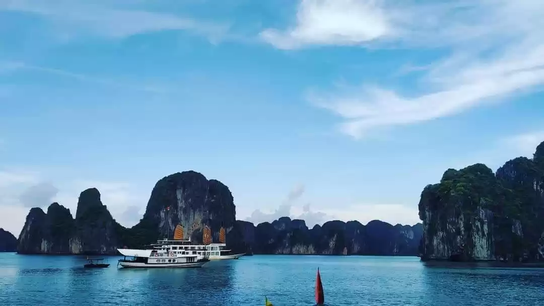 Photo of Bai Tu Long Bay Natu