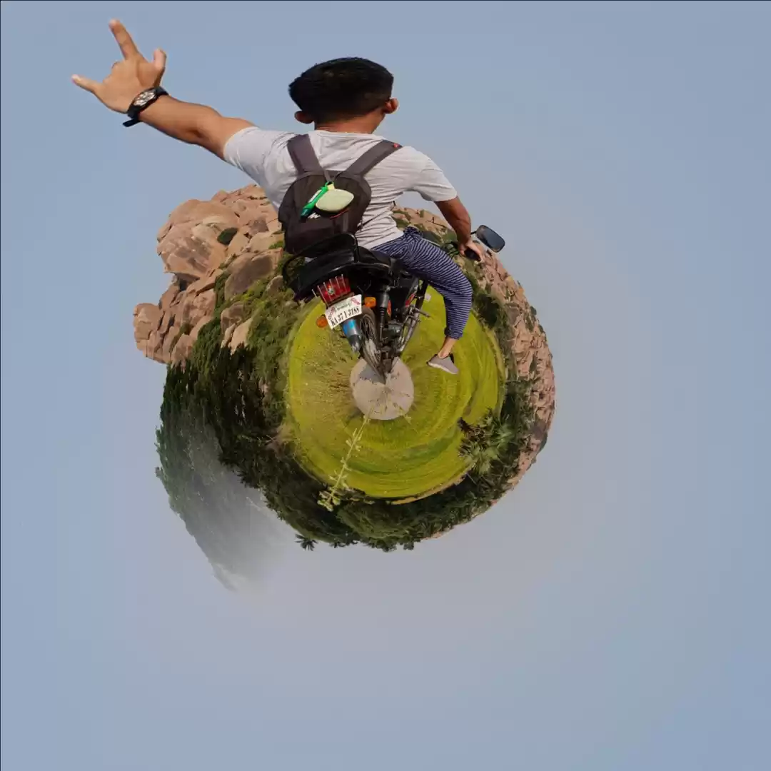 Photo of Don't worry be Hampi