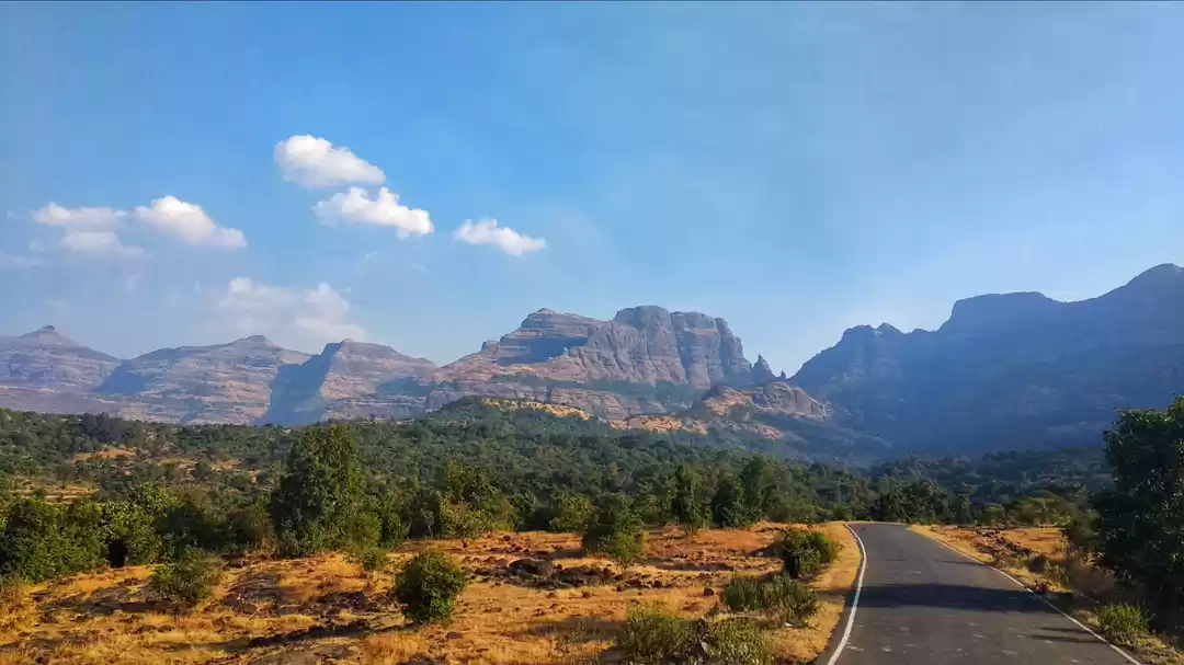 Photo of Trek down this valle