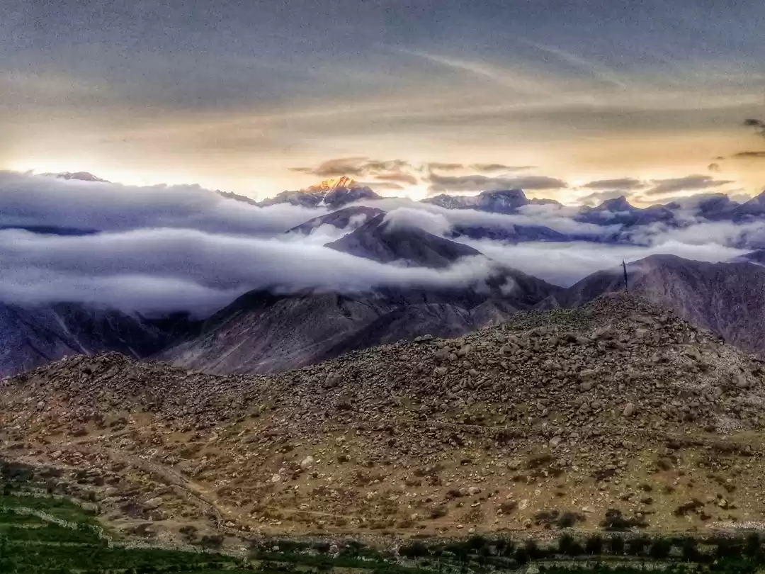 Photo of Cloud & Mountain san