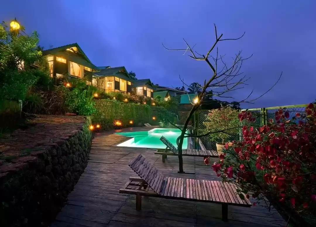 Photo of Experience Cliff res