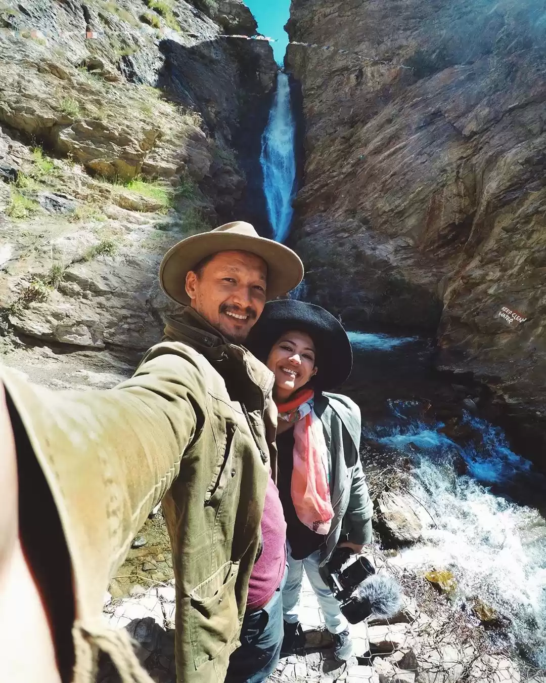 Photo of Zero Internet & Roll