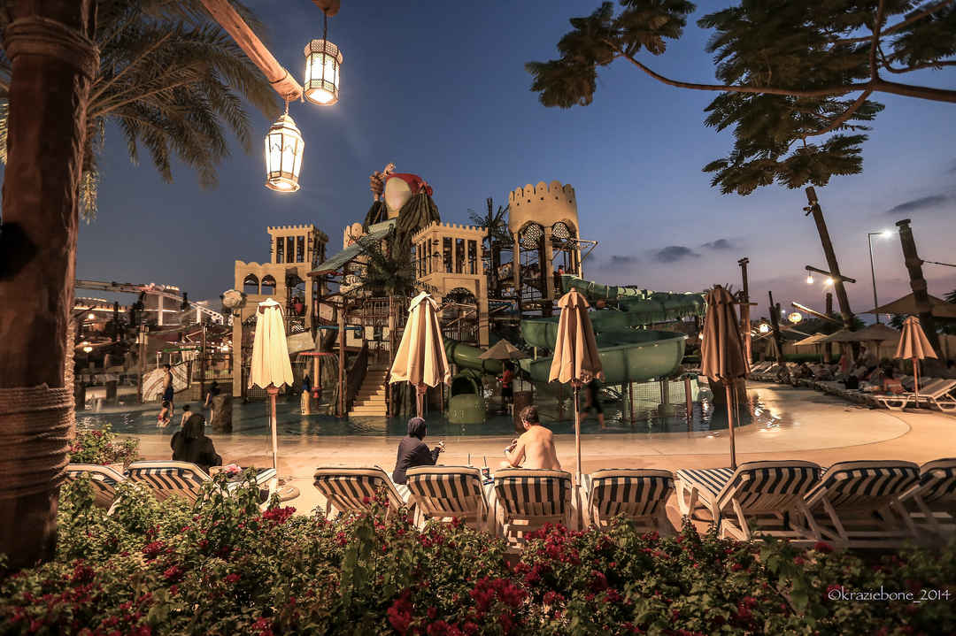 From Late Night Feasts To Full Moon Kayaking Here Are The Best Ways To Enjoy Abu Dhabi After Dark Tripoto