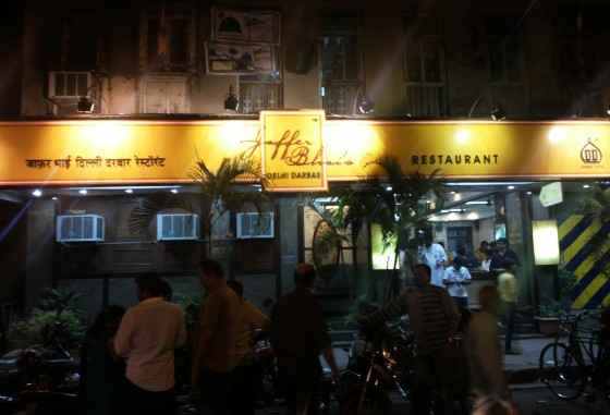 13 Places Serving Late Night Food In Mumbai To Beat Your Midnight Hunger Pangs Late night treats of mumbai. 13 places serving late night food in