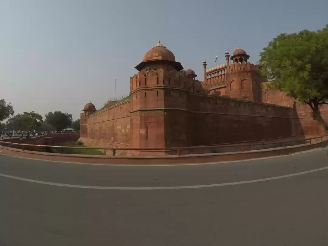 Photo of Red Fort and Janpath